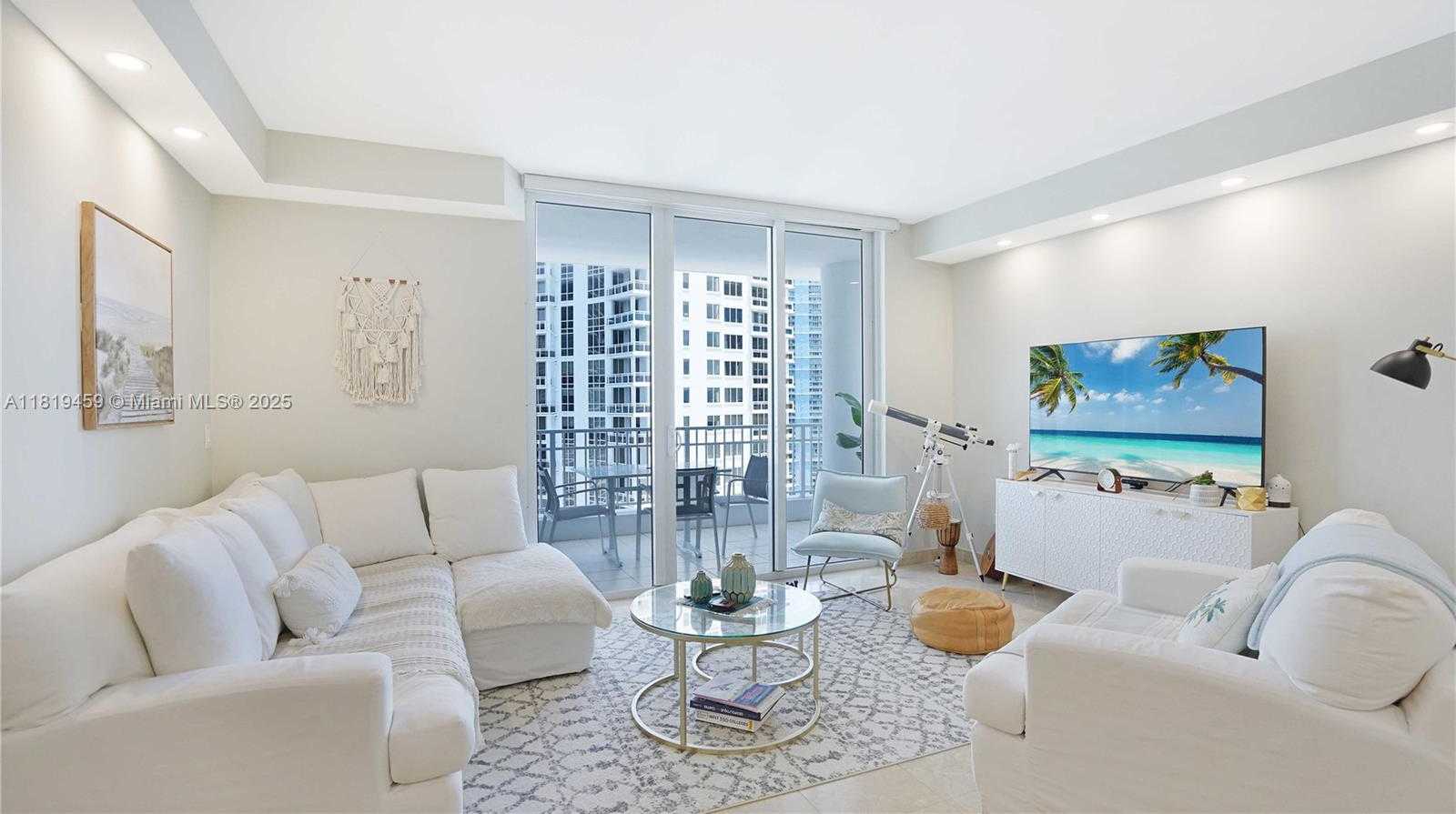 Small Image of 801 BRICKELL KEY BLVD #2210, Miami Number 14