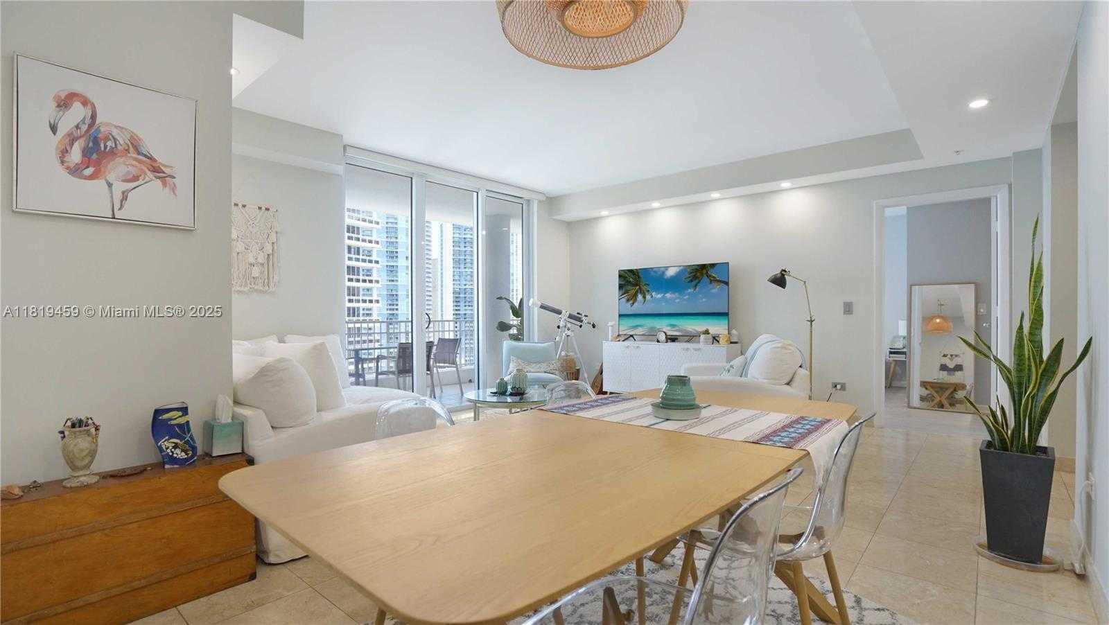 Small Image of 801 BRICKELL KEY BLVD #2210, Miami Number 18
