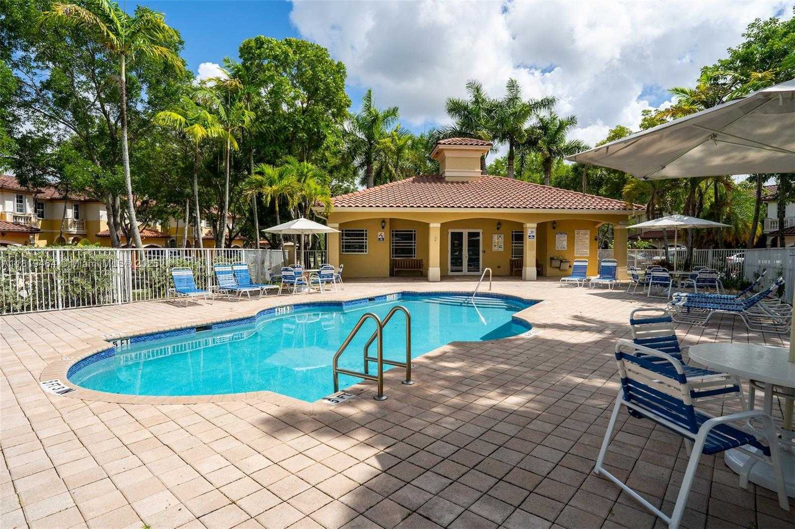 Small Image of 5000 SOUTH WEST 136TH AVE, Miramar Number 18