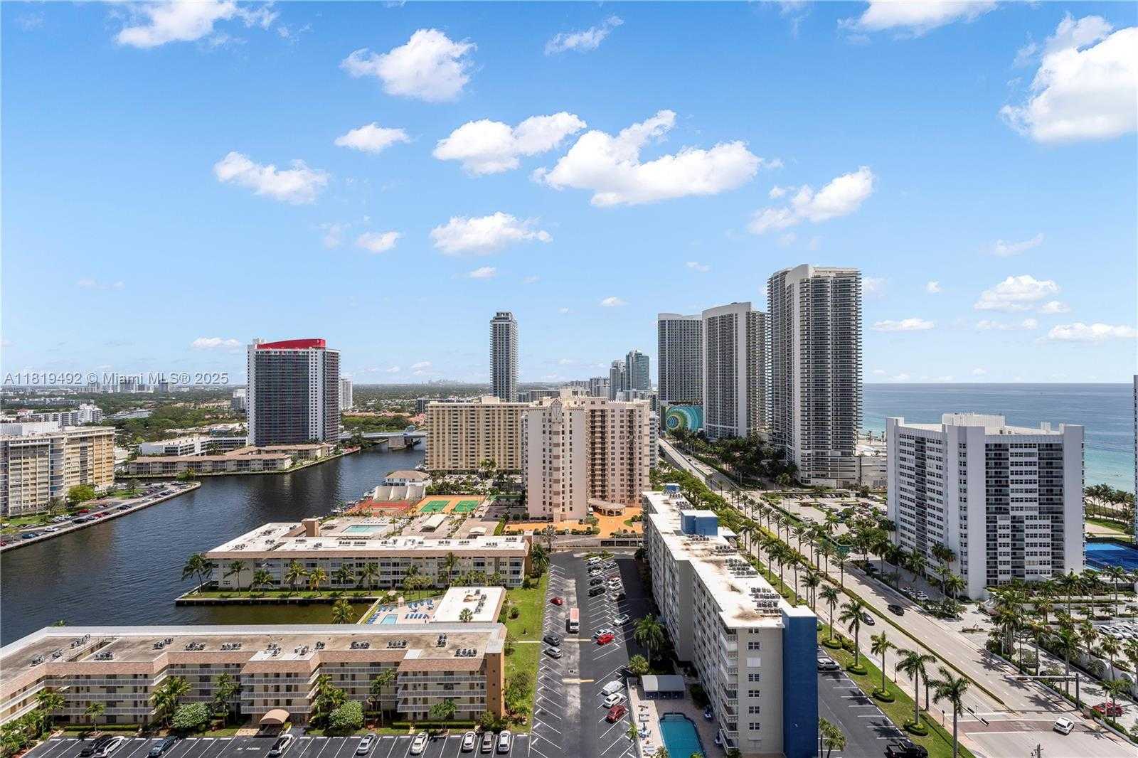 Small Image of 1945 SOUTH OCEAN DR #2209, Hallandale Beach Number 4