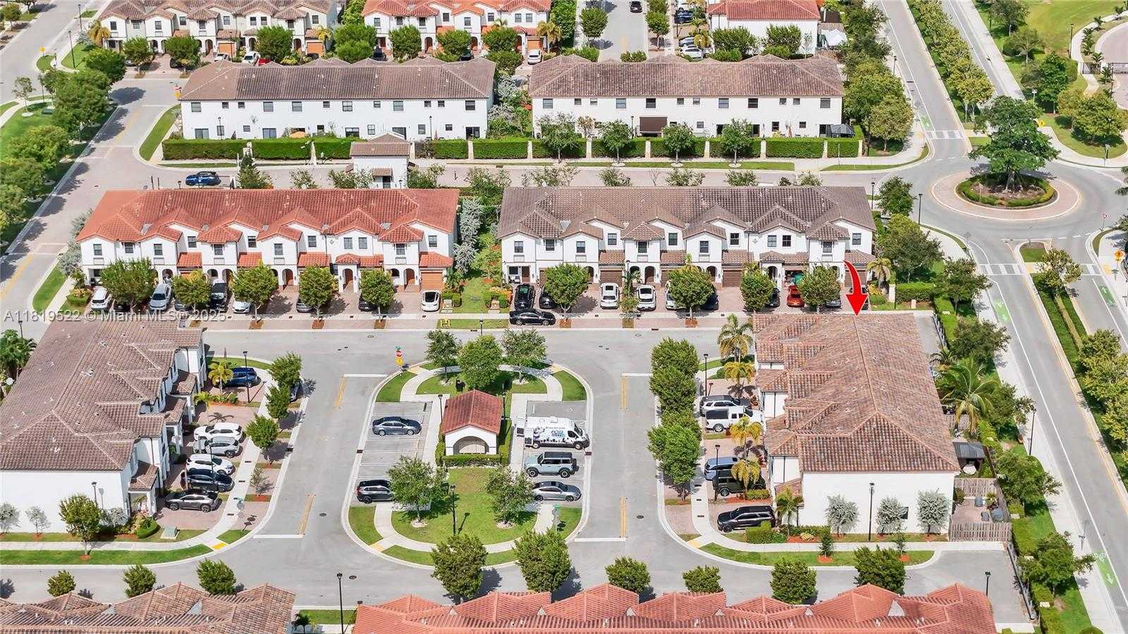 Small Image of 10380 NORTH WEST 88TH TER, Doral Number 58