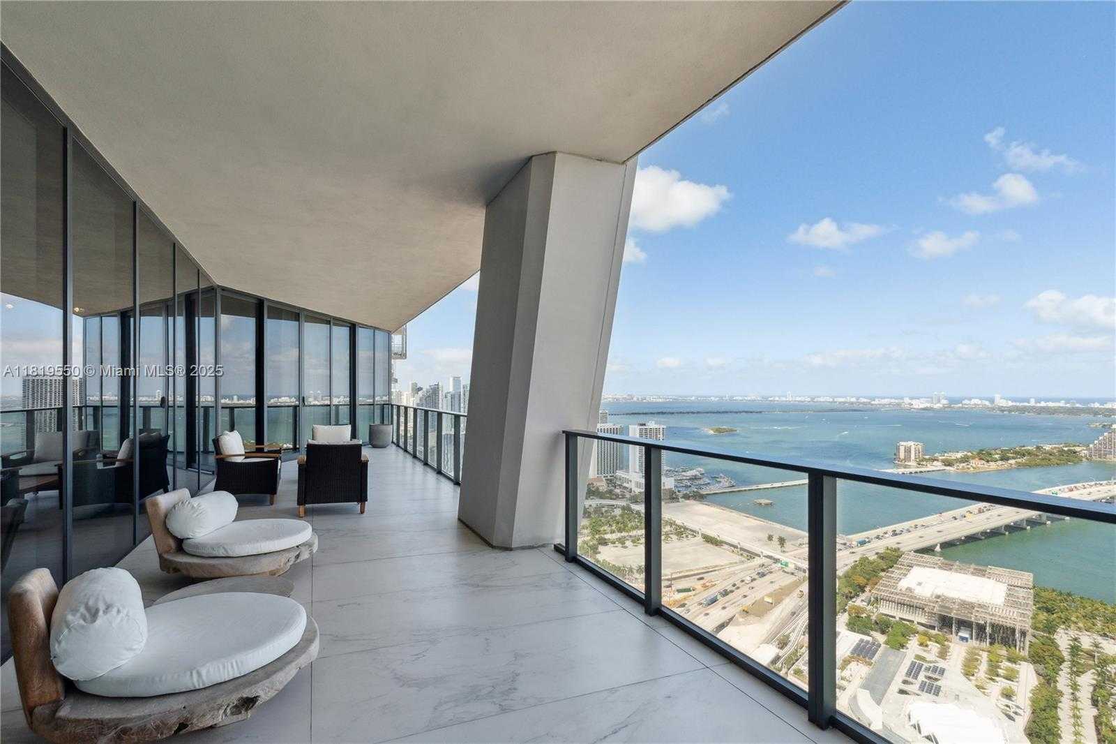 Small Image of 1000 BISCAYNE BLVD #4401, Miami Number 20