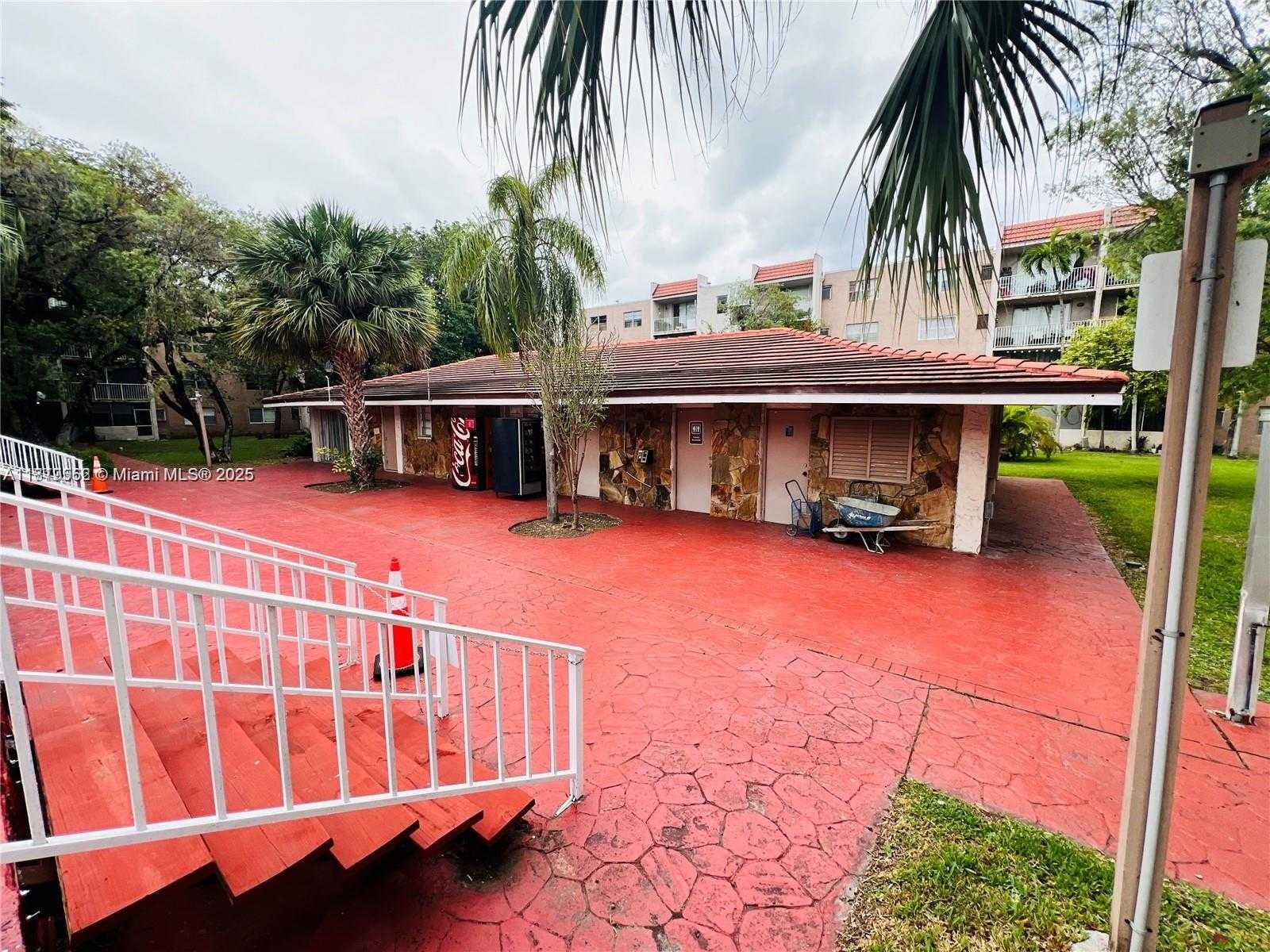 Small Image of 8511 NORTH WEST 8TH ST #103, Miami Number 17