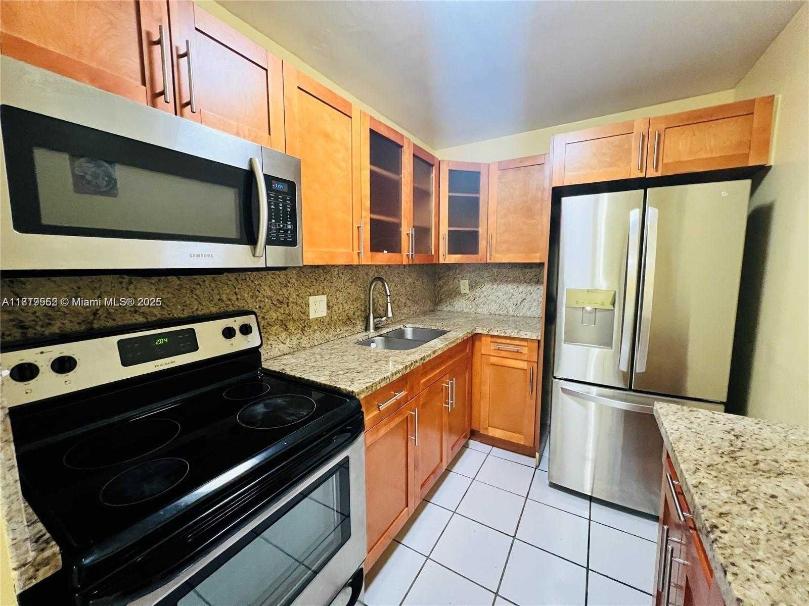 Small Image of 8511 NORTH WEST 8TH ST #103, Miami Number 4
