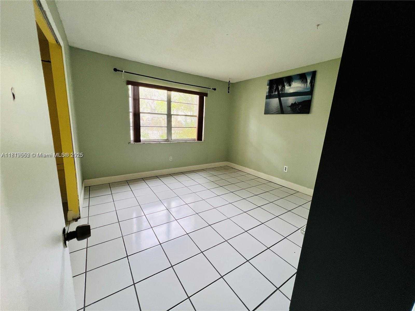 Small Image of 8511 NORTH WEST 8TH ST #103, Miami Number 8