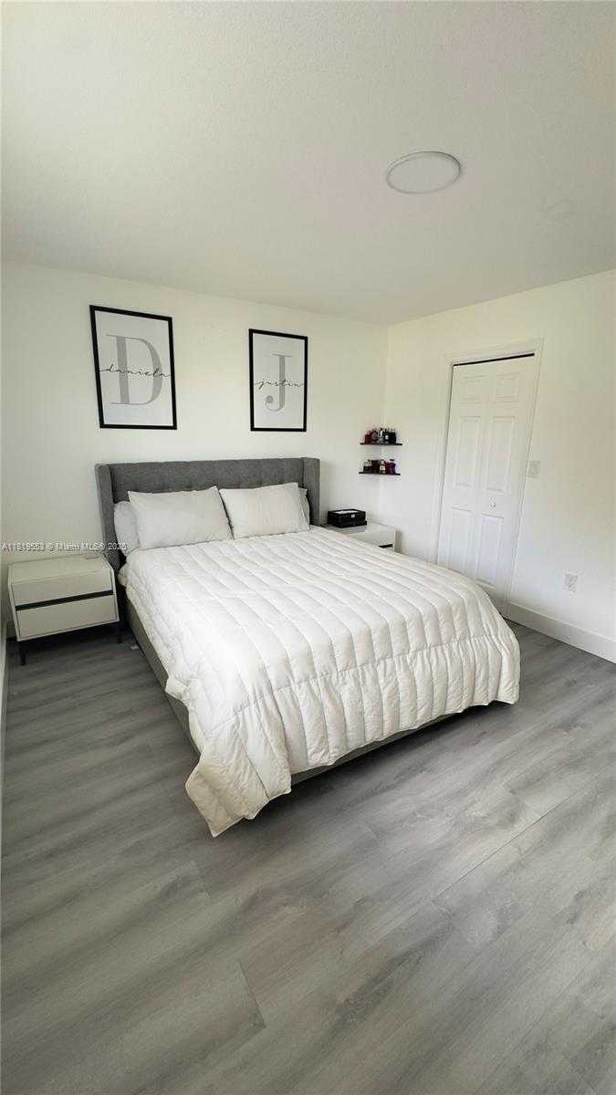 Small Image of 9956 SOUTH WEST 88TH ST #128-1, Miami Number 14