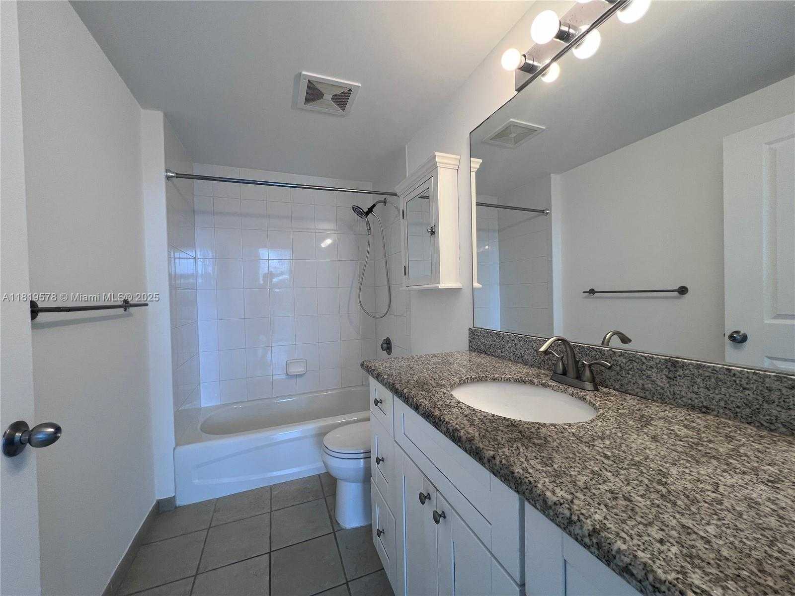 Small Image of 1250 SOUTH MIAMI AVE #2104, Miami Number 11