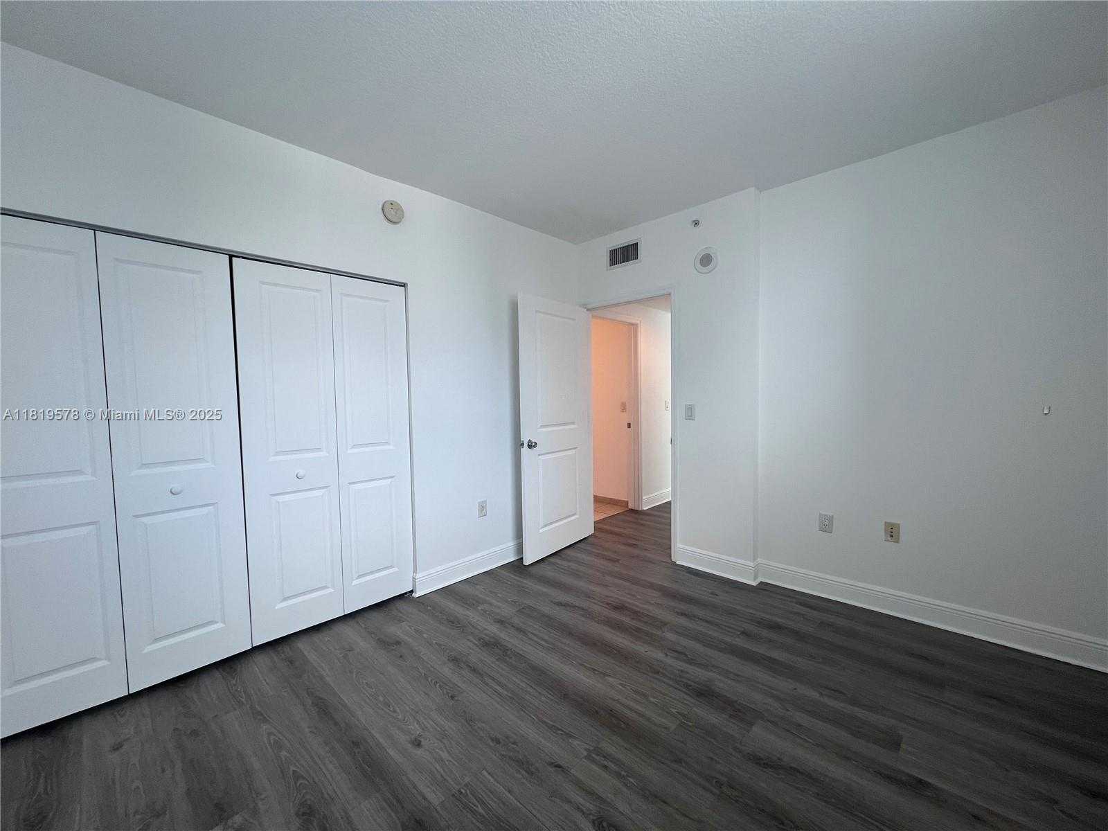 Small Image of 1250 SOUTH MIAMI AVE #2104, Miami Number 14