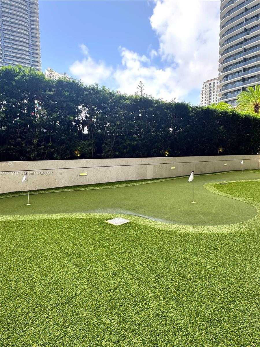 Small Image of 801 SOUTH MIAMI AVE #208, Miami Number 40