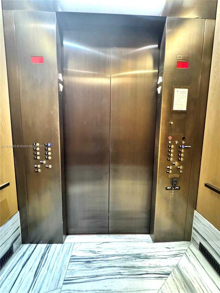 Small Image of 801 SOUTH MIAMI AVE #208, Miami Number 51