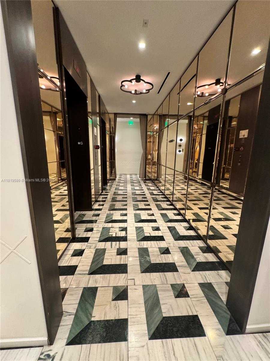 Small Image of 801 SOUTH MIAMI AVE #208, Miami Number 52