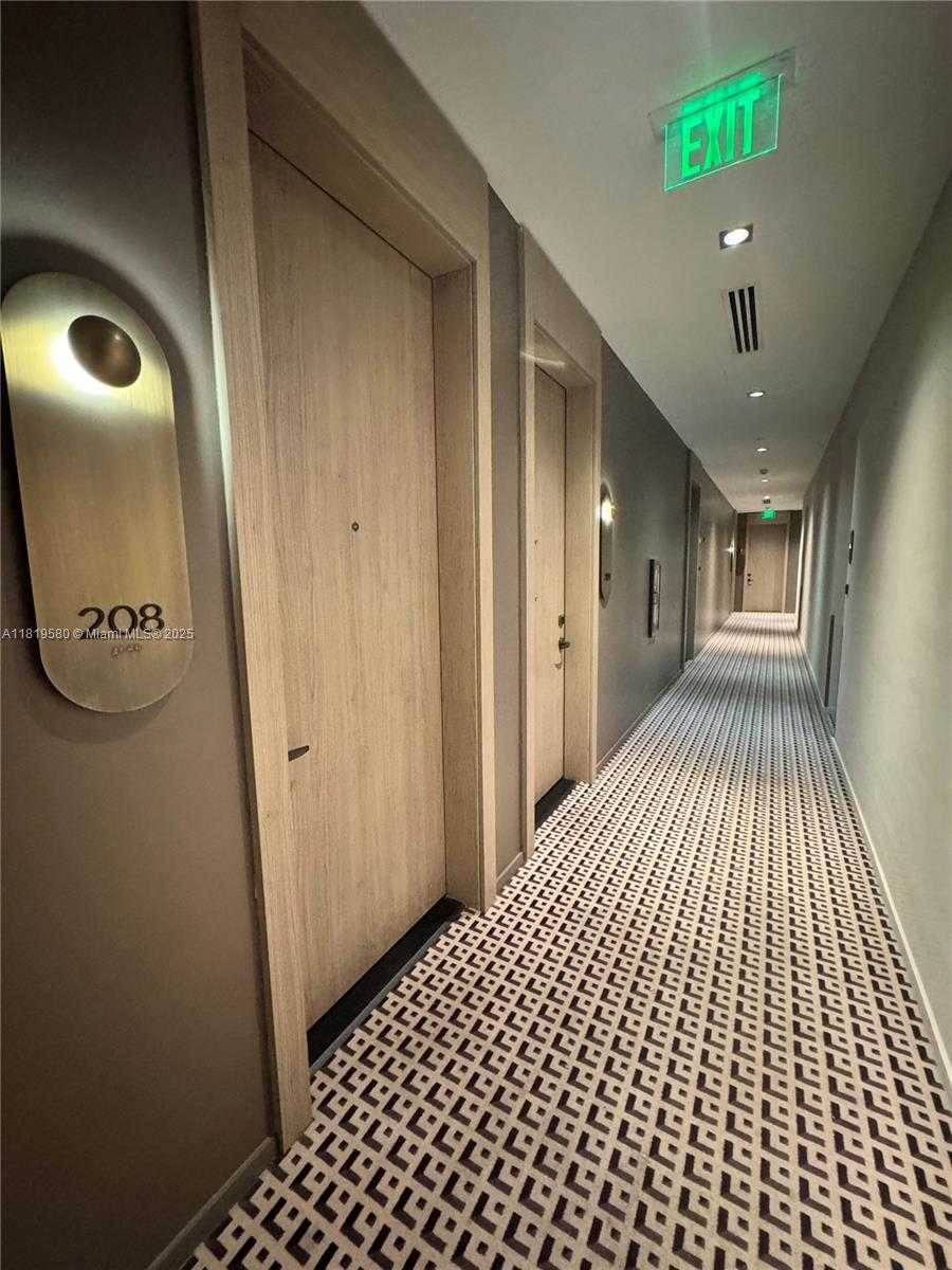 Small Image of 801 SOUTH MIAMI AVE #208, Miami Number 53