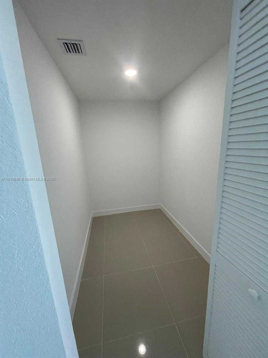 Small Image of 25600 SOUTH WEST 143RD PATH, Homestead Number 14