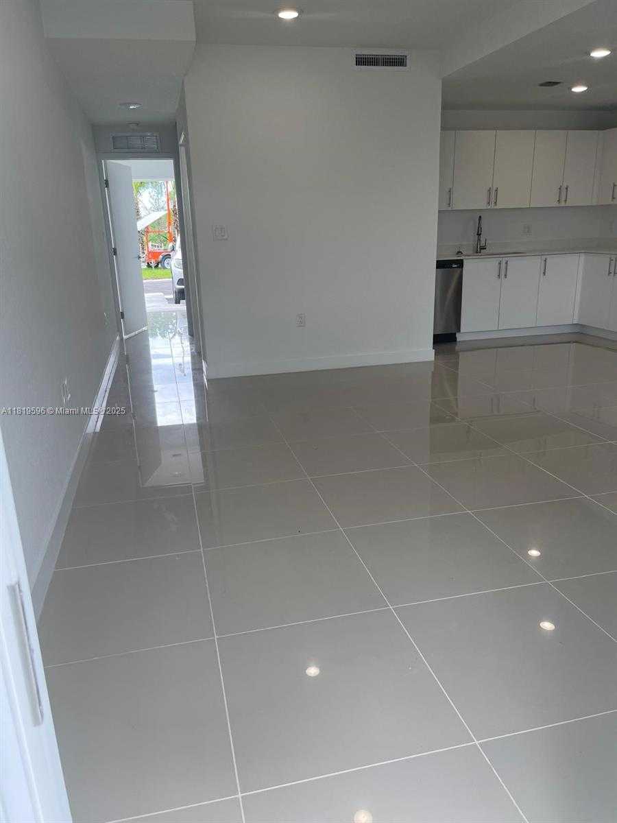 Small Image of 25600 SOUTH WEST 143RD PATH, Homestead Number 5