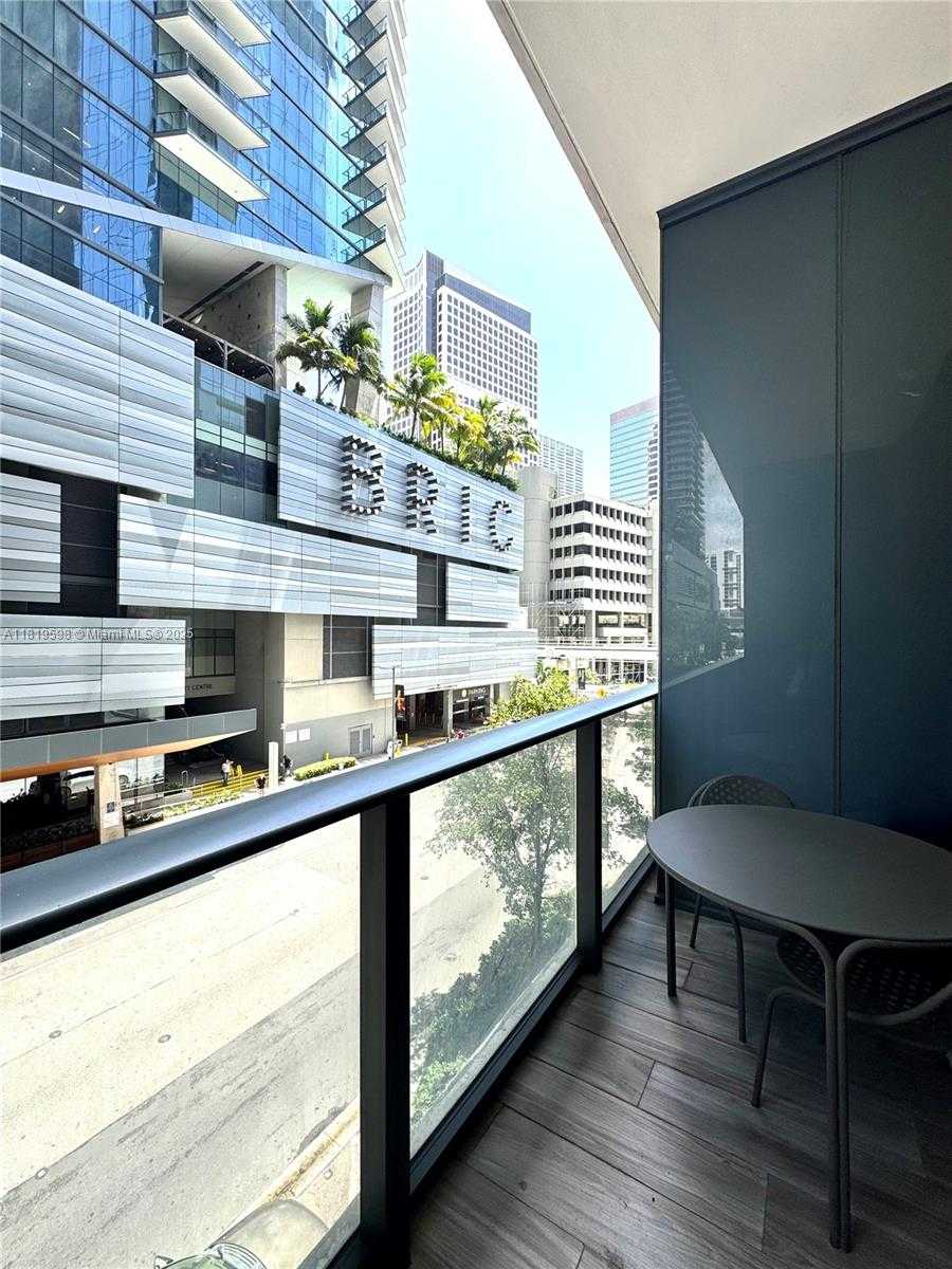 Small Image of 801 SOUTH MIAMI AVE #209, Miami Number 23