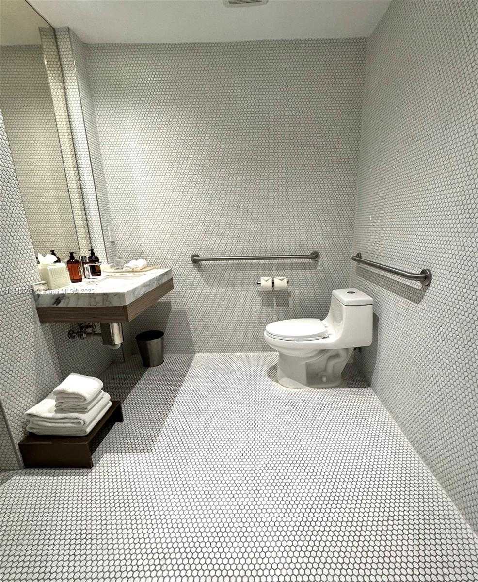 Small Image of 801 SOUTH MIAMI AVE #209, Miami Number 28