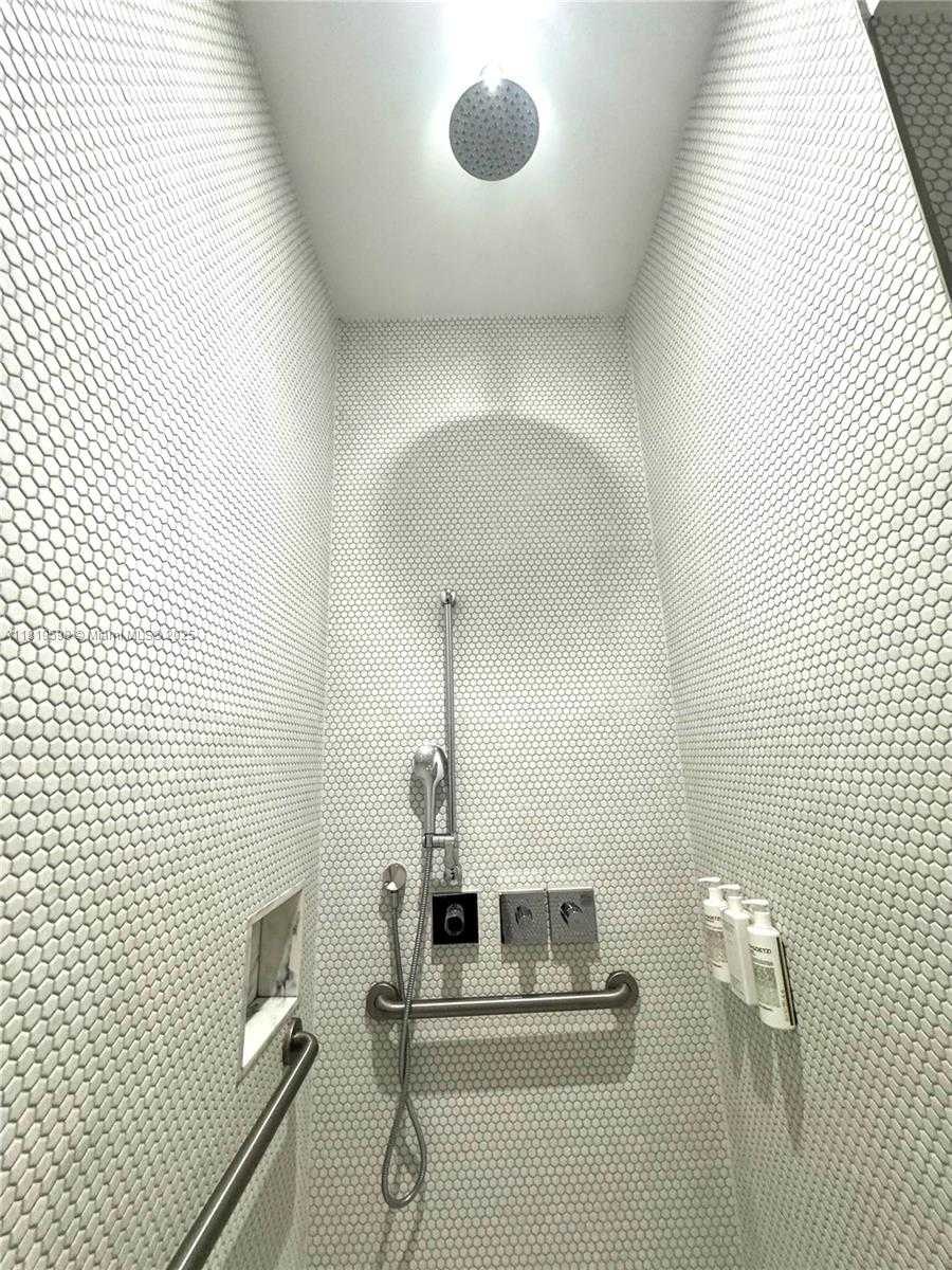 Small Image of 801 SOUTH MIAMI AVE #209, Miami Number 29