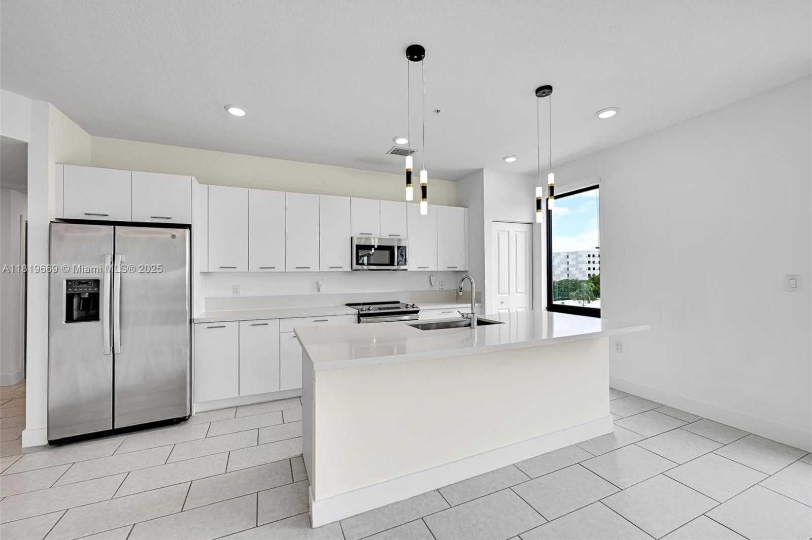 Small Image of 8167 NORTH WEST 41ST ST #E-406, Doral Number 2