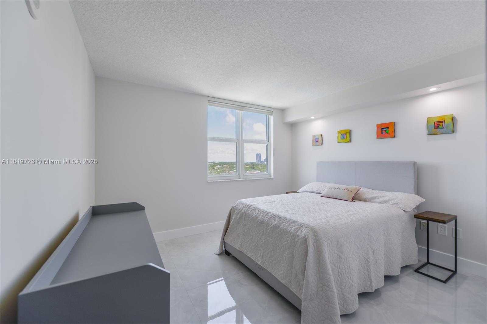 Small Image of 3000 CORAL WAY #1208, Miami Number 17