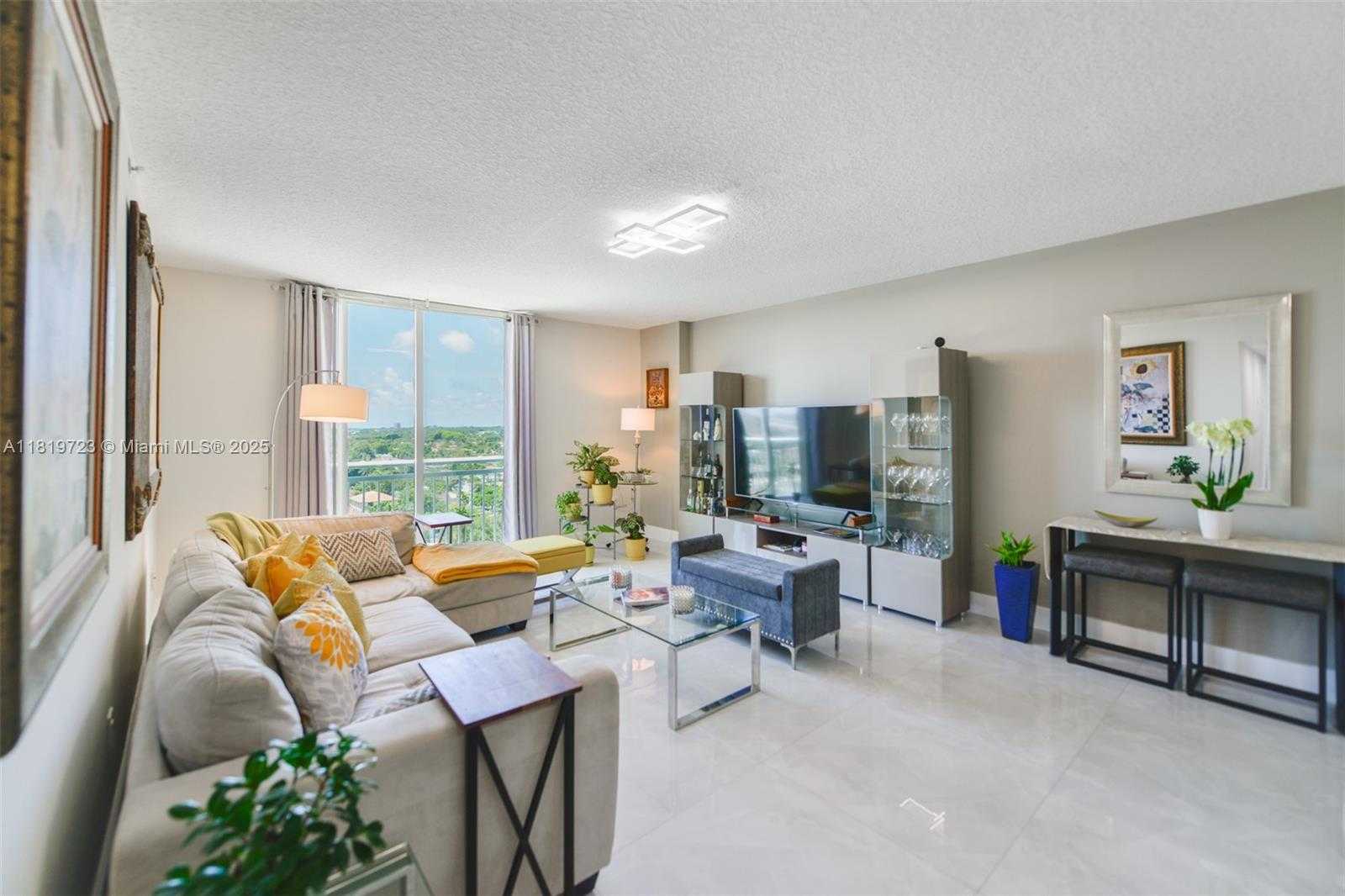 Small Image of 3000 CORAL WAY #1208, Miami Number 2