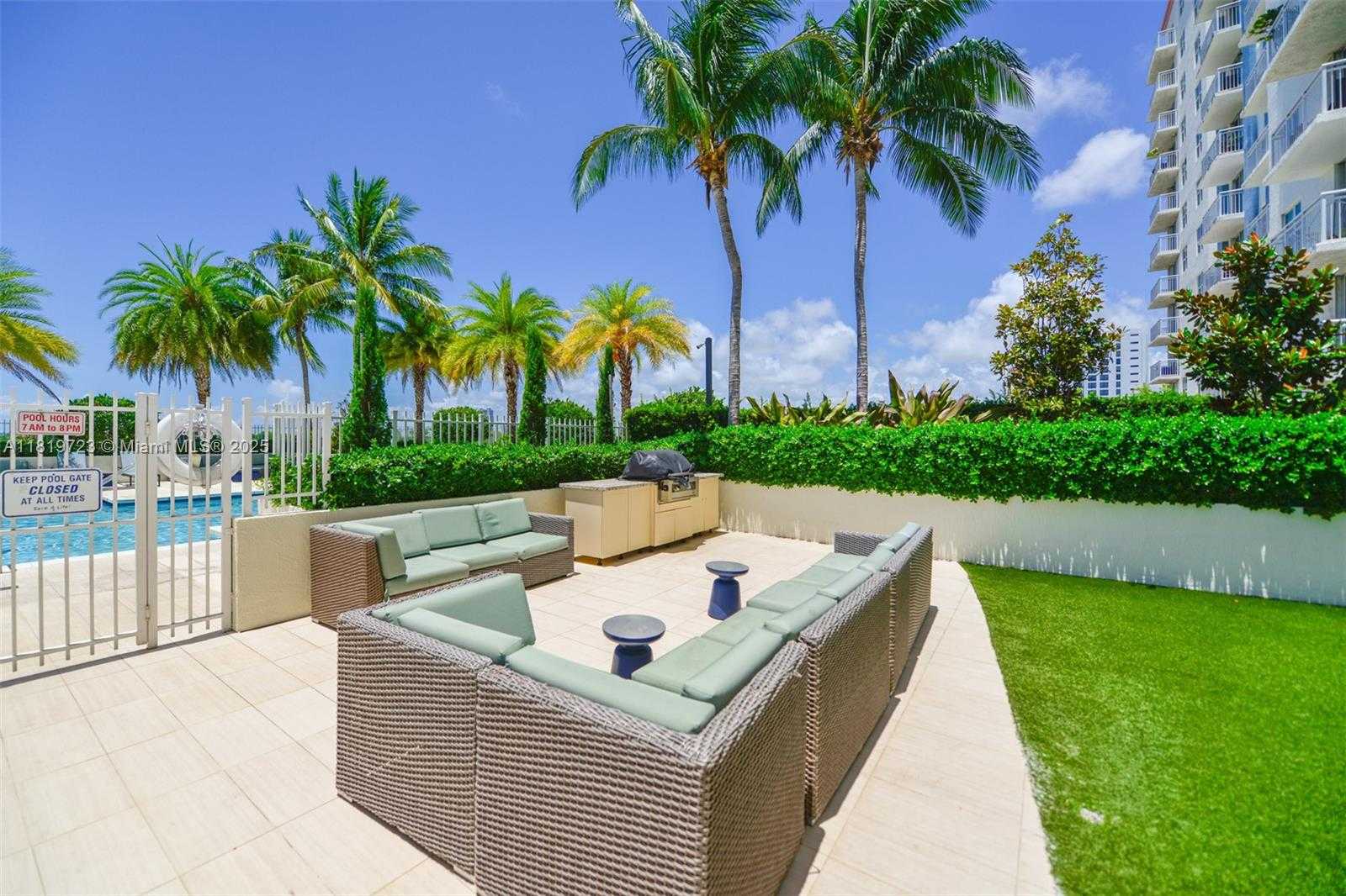 Small Image of 3000 CORAL WAY #1208, Miami Number 28