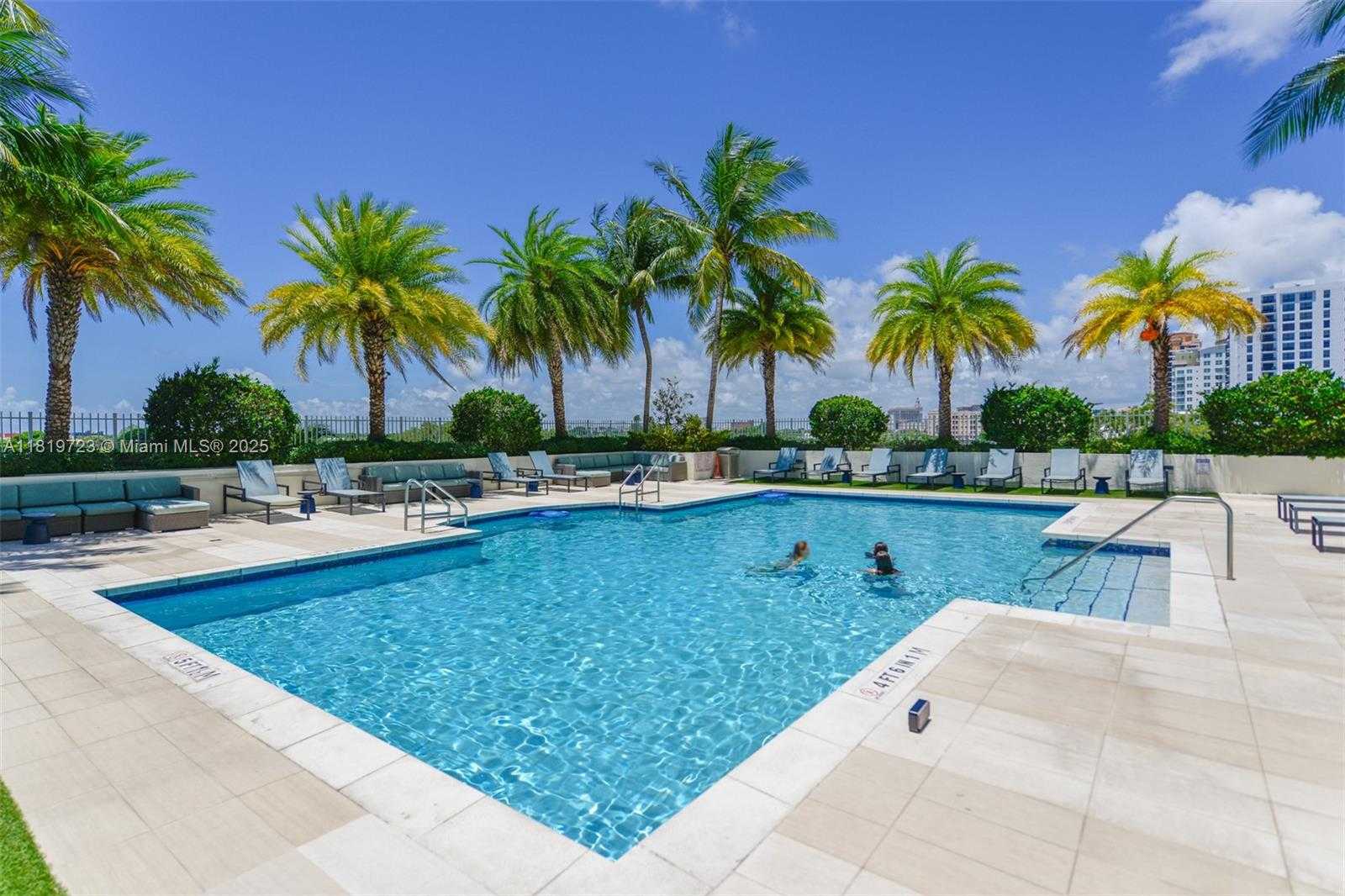 Small Image of 3000 CORAL WAY #1208, Miami Number 29