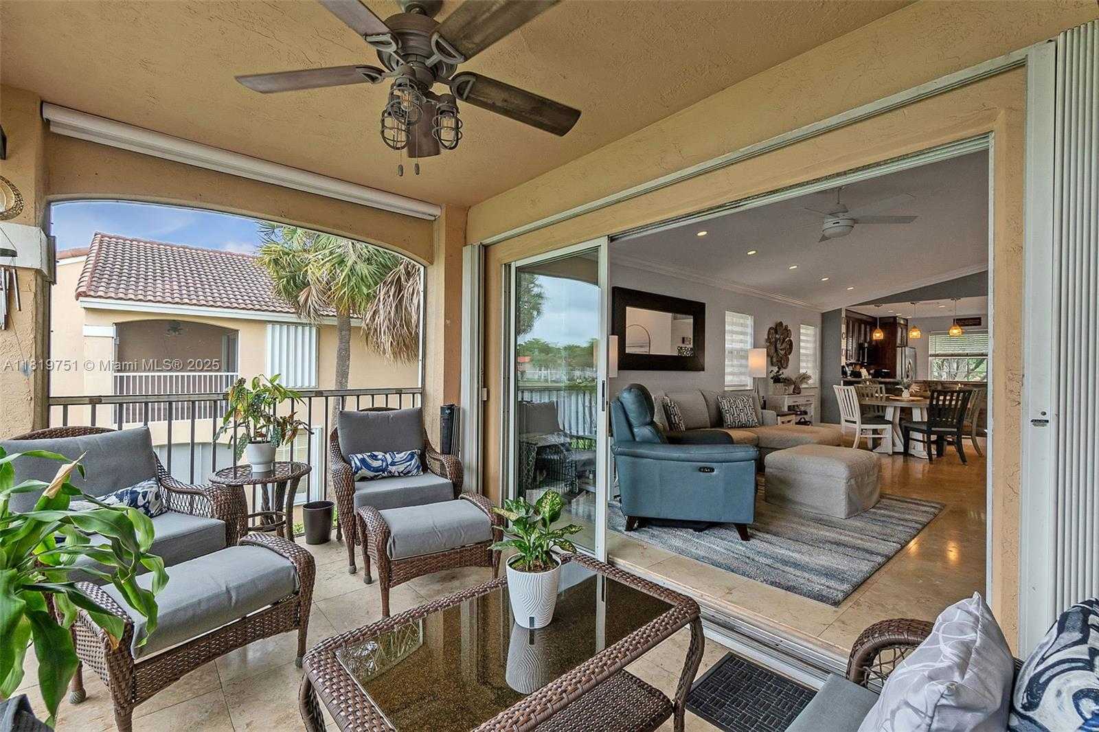 Small Image of 14621 BALGOWAN RD #206-3, Miami Lakes Number 32