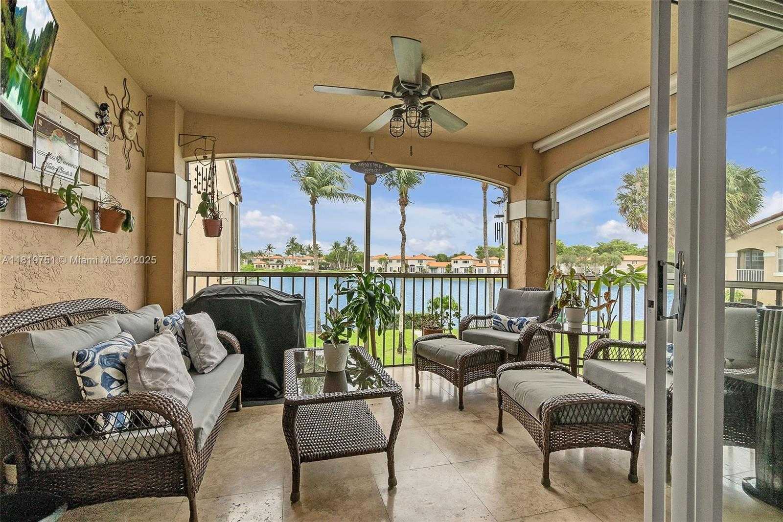 Small Image of 14621 BALGOWAN RD #206-3, Miami Lakes Number 34