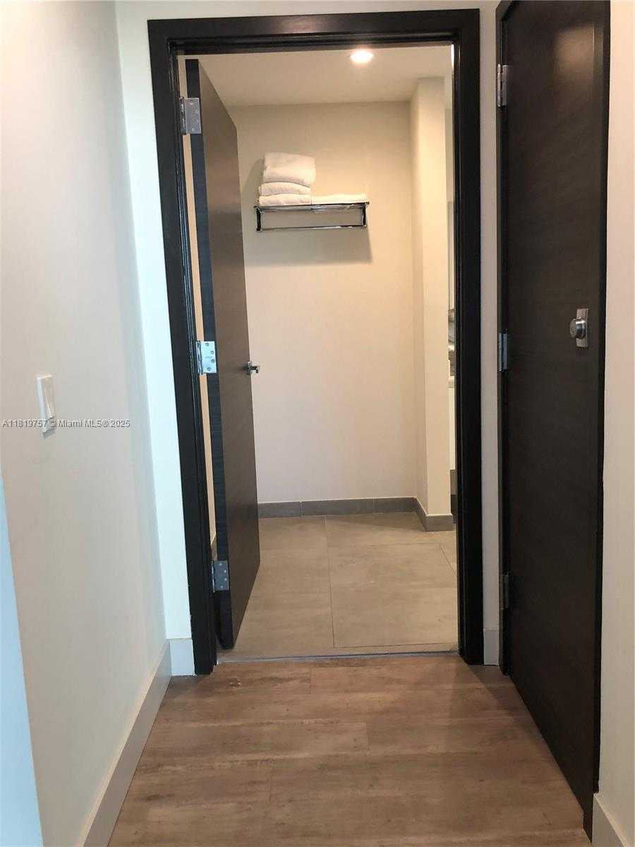 Small Image of 777 NORTH OCEAN DR #N207, Hollywood Number 27