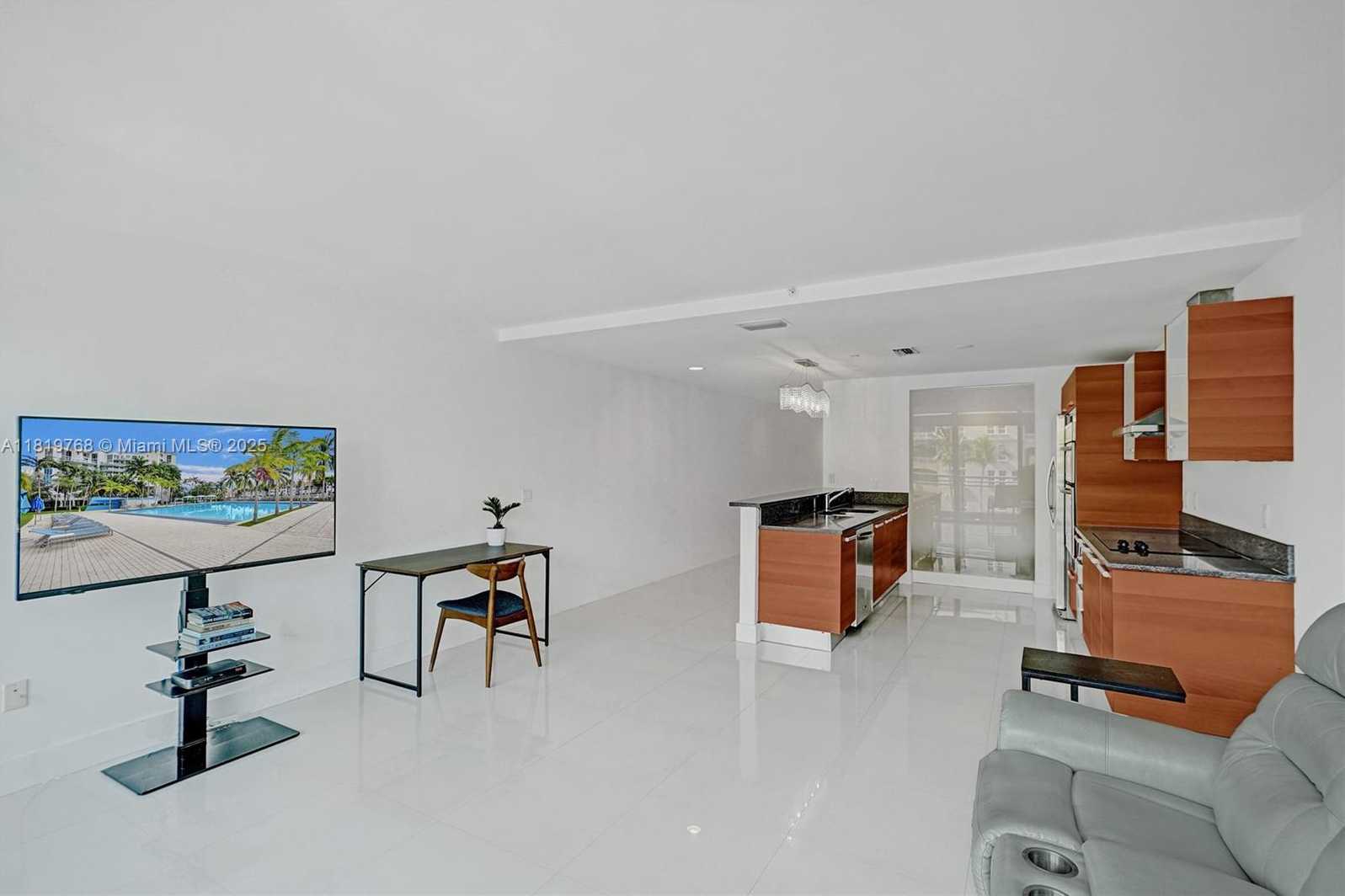 Small Image of 2950 NORTH EAST 188TH STREET #225, Aventura Number 7