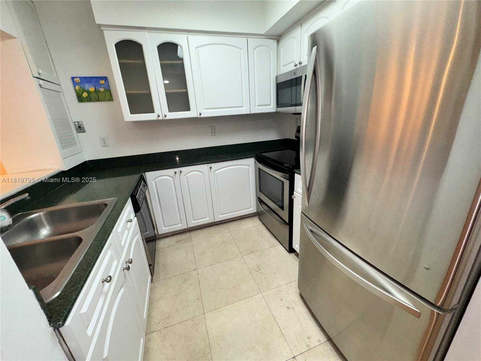Small Image of 1280 SOUTH ALHAMBRA CIR #1308, Coral Gables Number 5