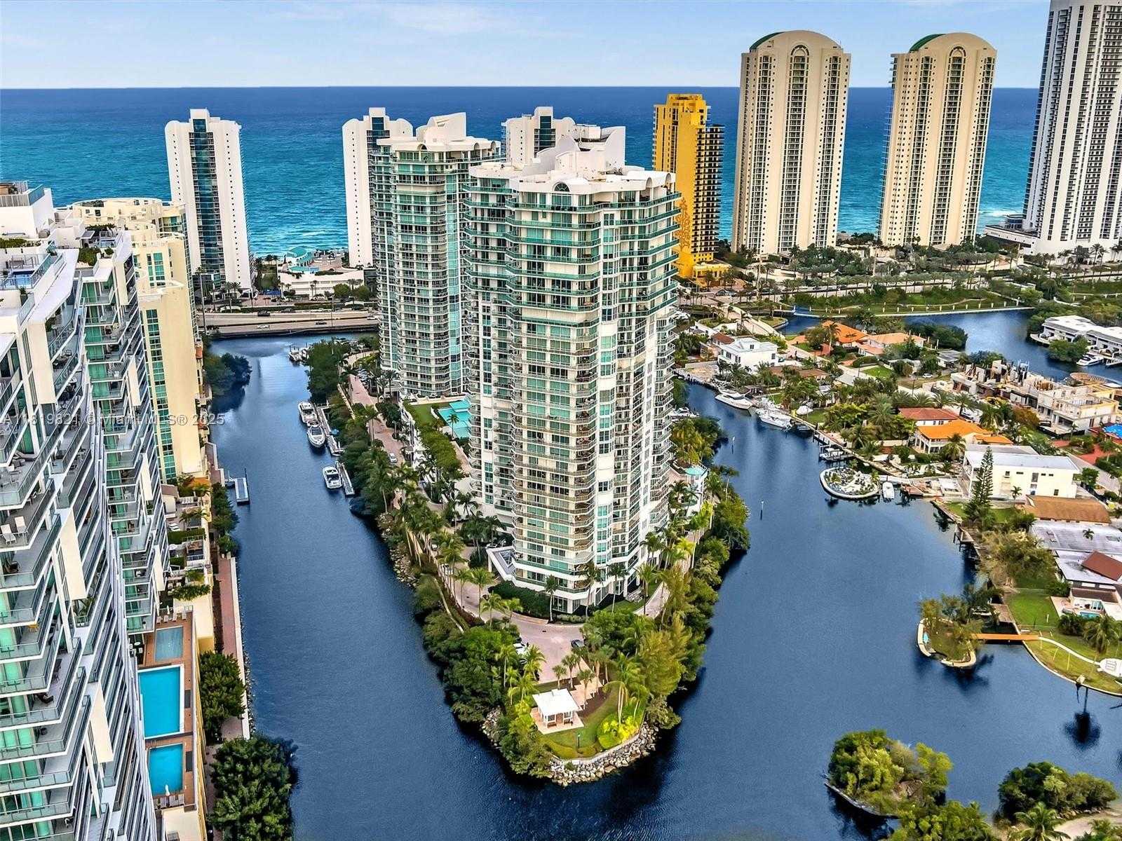 Small Image of 16500 COLLINS AVE #TH-10, Sunny Isles Beach Number 2