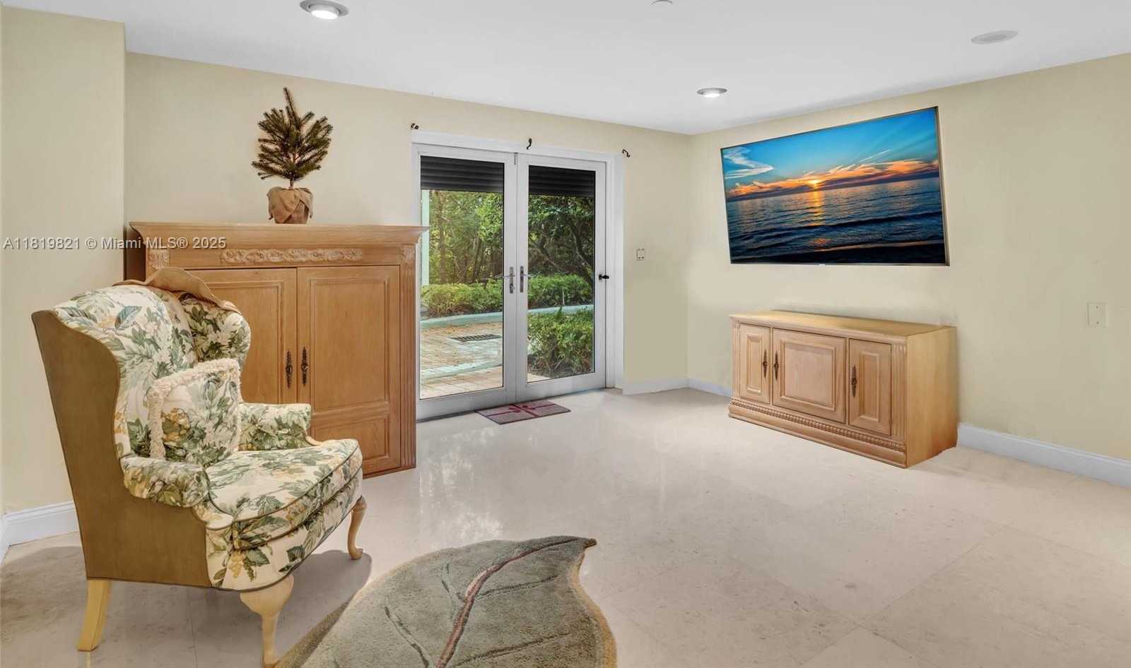 Small Image of 16500 COLLINS AVE #TH-10, Sunny Isles Beach Number 24