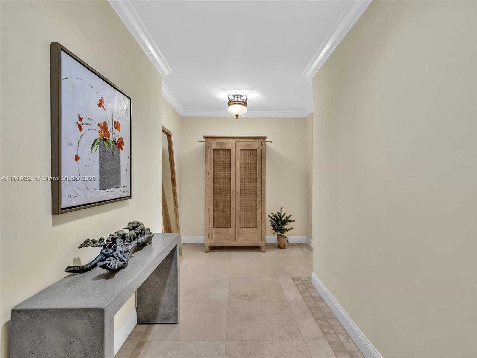 Small Image of 16500 COLLINS AVE #TH-10, Sunny Isles Beach Number 3