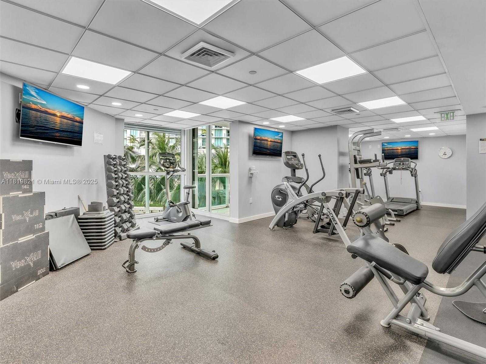 Small Image of 16500 COLLINS AVE #TH-10, Sunny Isles Beach Number 49