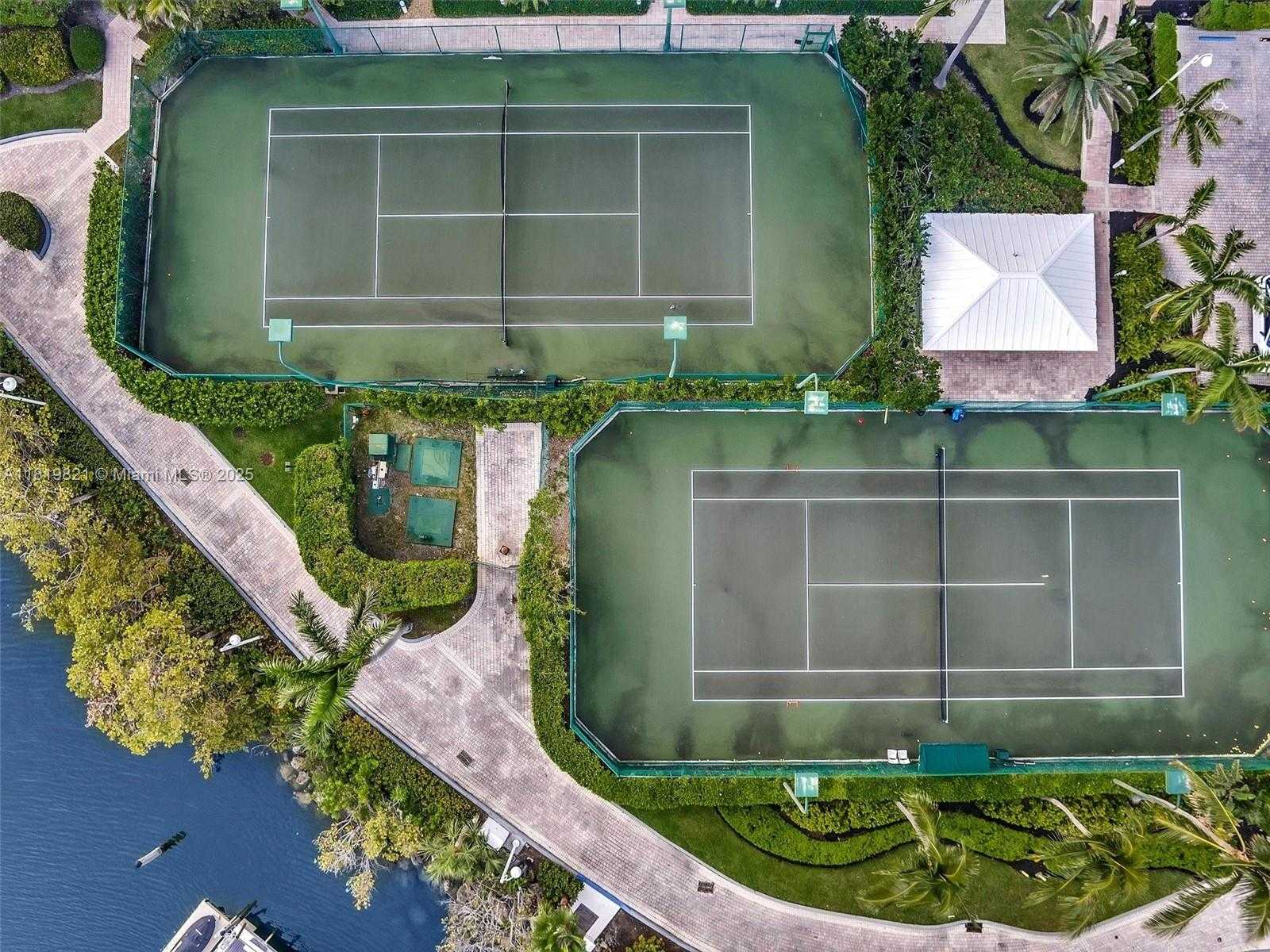 Small Image of 16500 COLLINS AVE #TH-10, Sunny Isles Beach Number 56