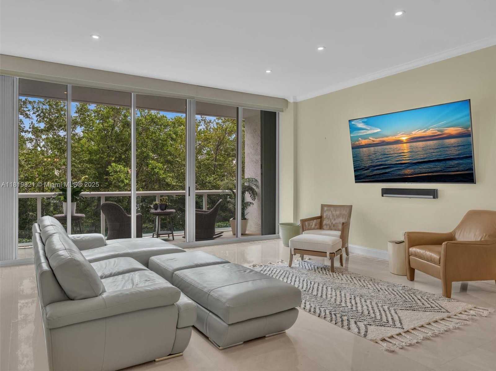 Small Image of 16500 COLLINS AVE #TH-10, Sunny Isles Beach Number 7