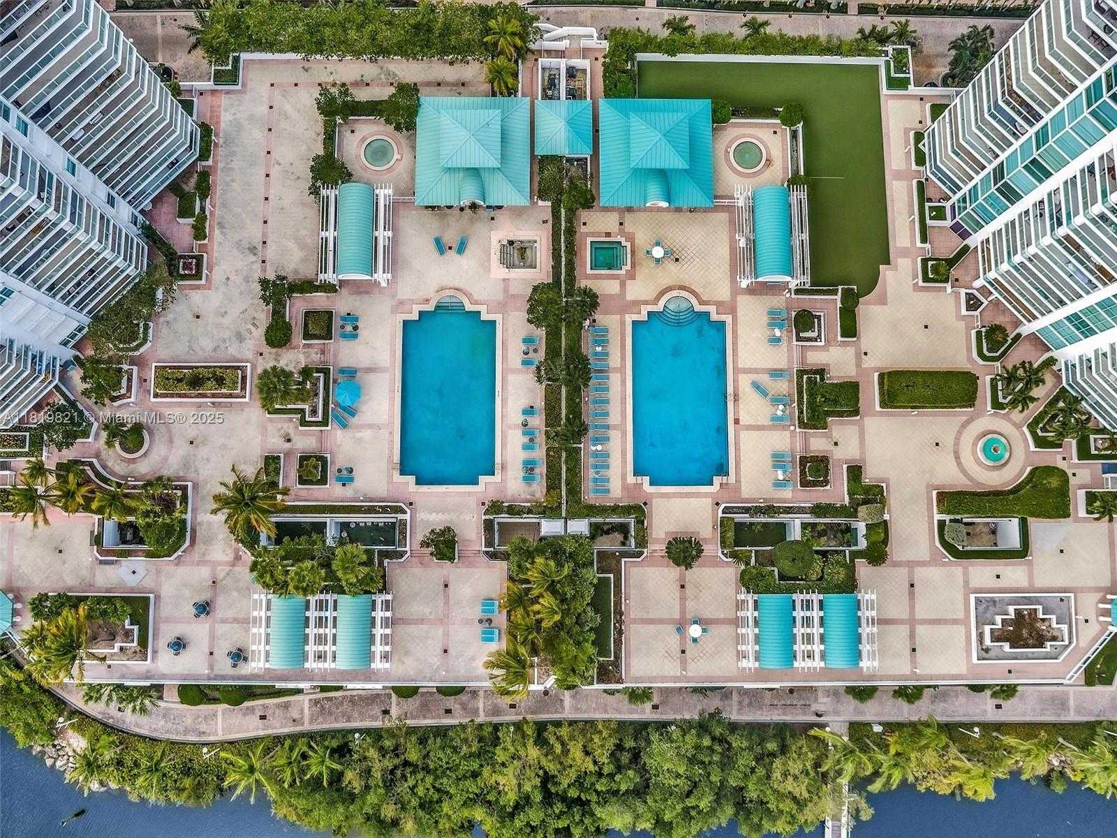 Small Image of 16500 COLLINS AVE #TH-10, Sunny Isles Beach Number 78
