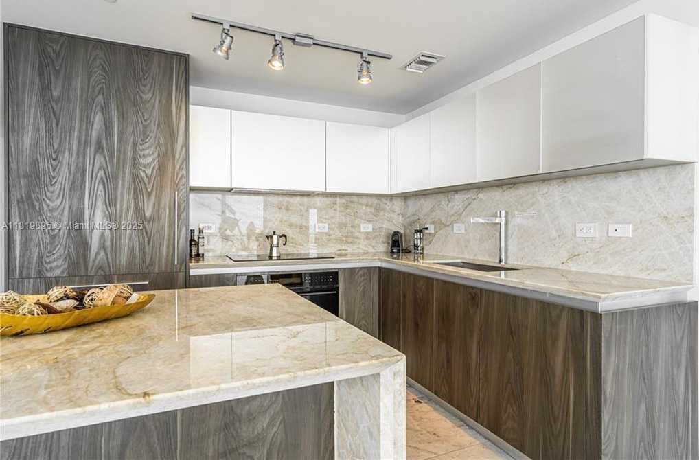 Small Image of 3131 NORTH EAST 7TH AVE #1901, Miami Number 12