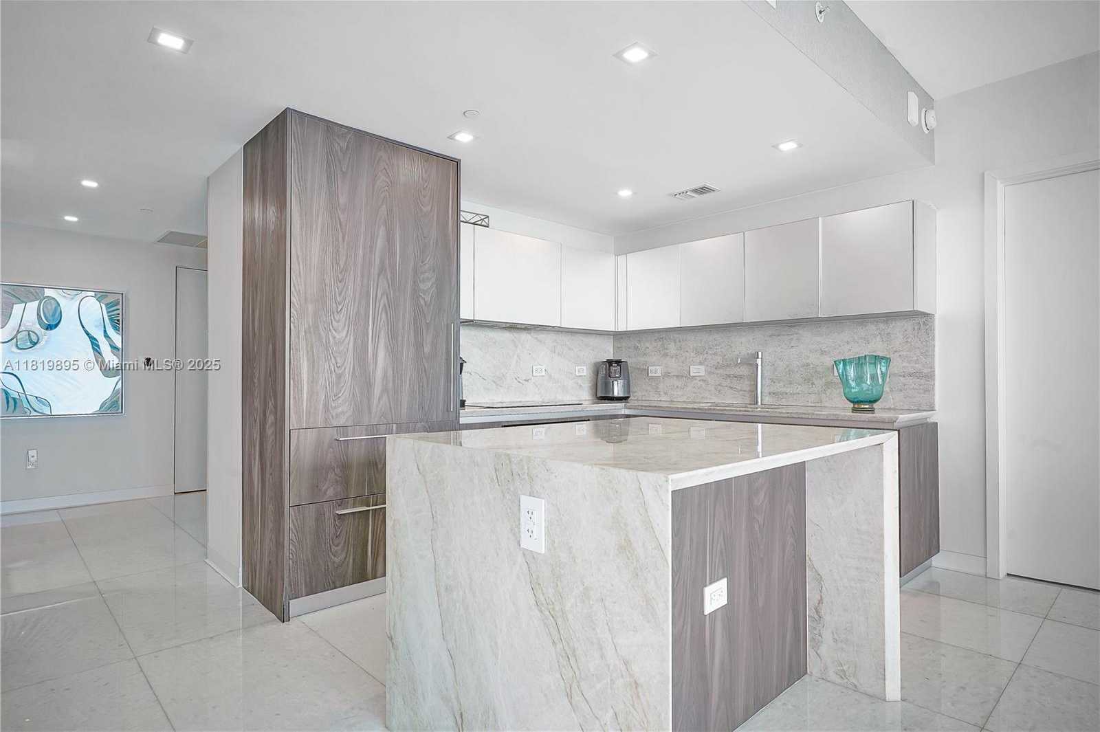 Small Image of 3131 NORTH EAST 7TH AVE #1901, Miami Number 13