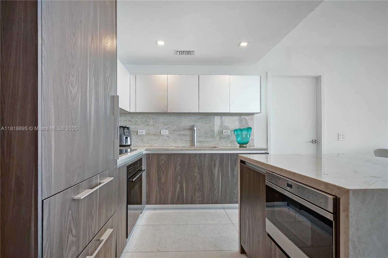 Small Image of 3131 NORTH EAST 7TH AVE #1901, Miami Number 16