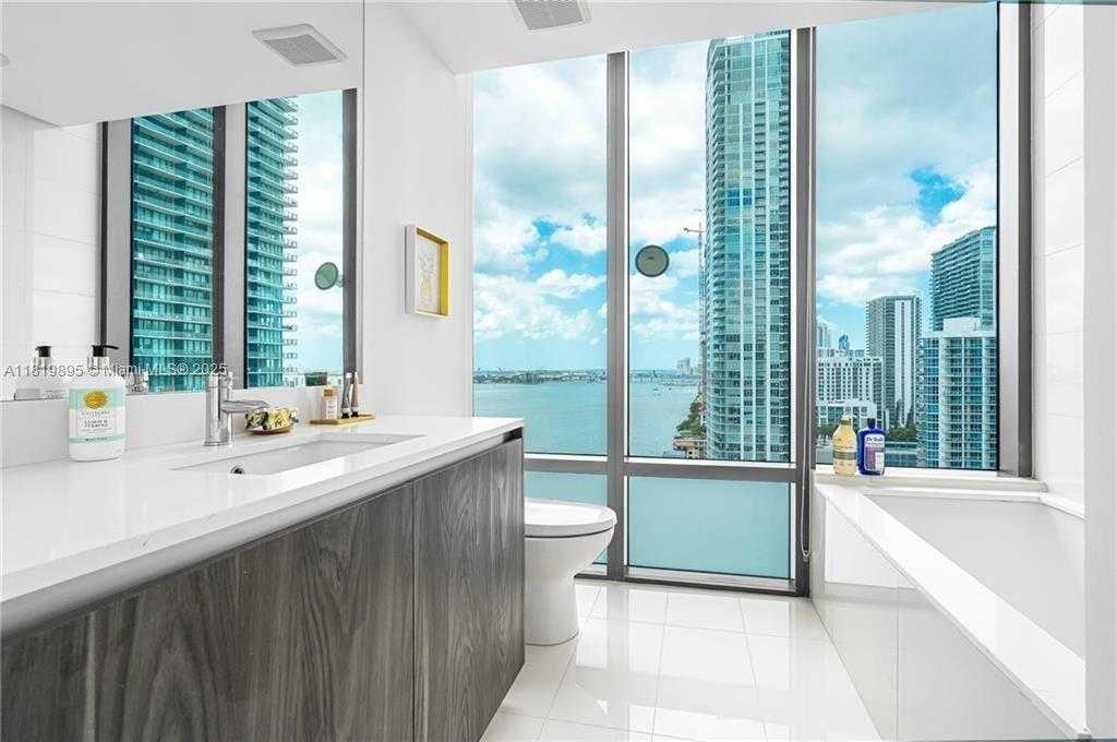 Small Image of 3131 NORTH EAST 7TH AVE #1901, Miami Number 22