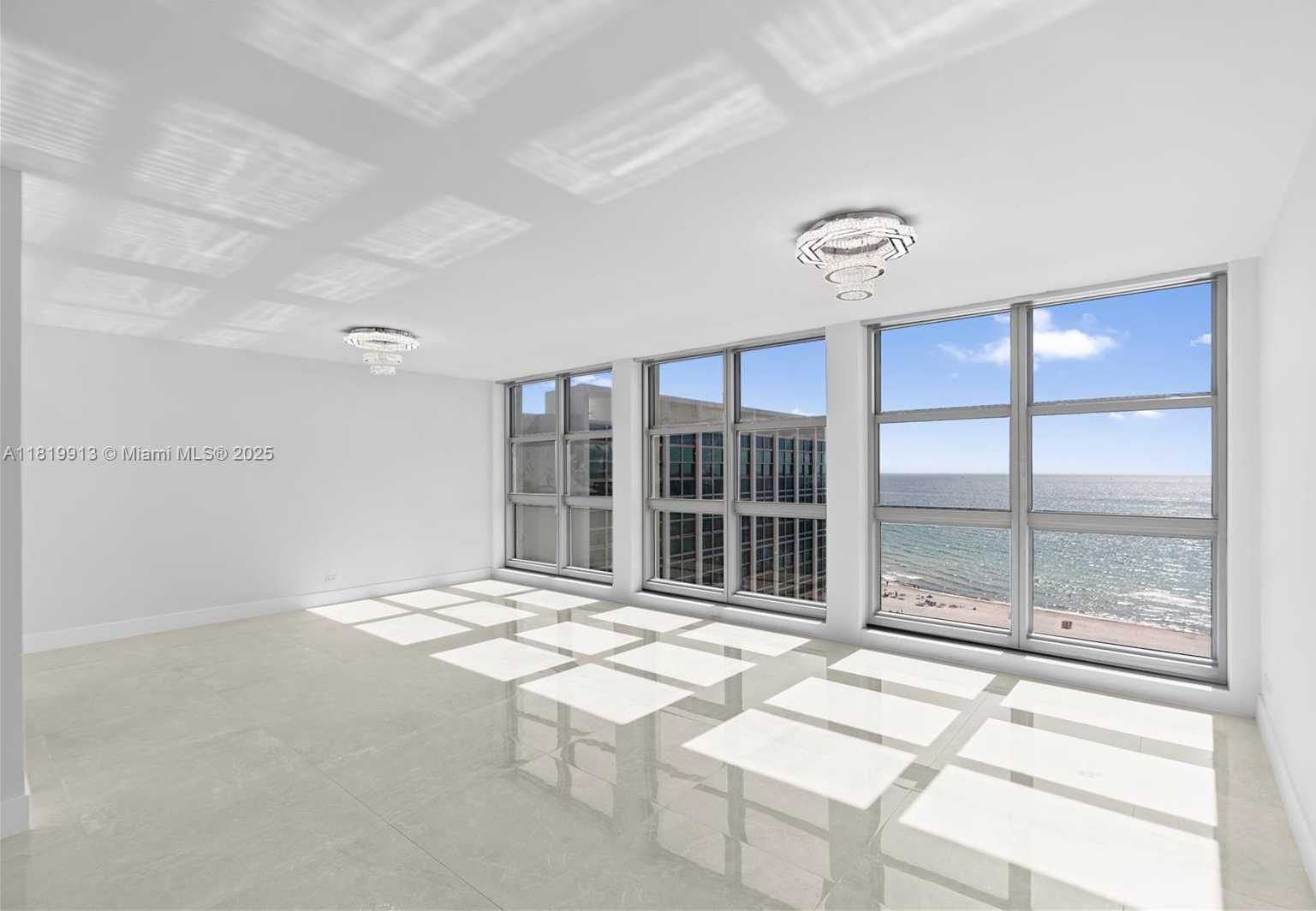 Small Image of 5055 COLLINS AVE #14H, Miami Beach Number 12