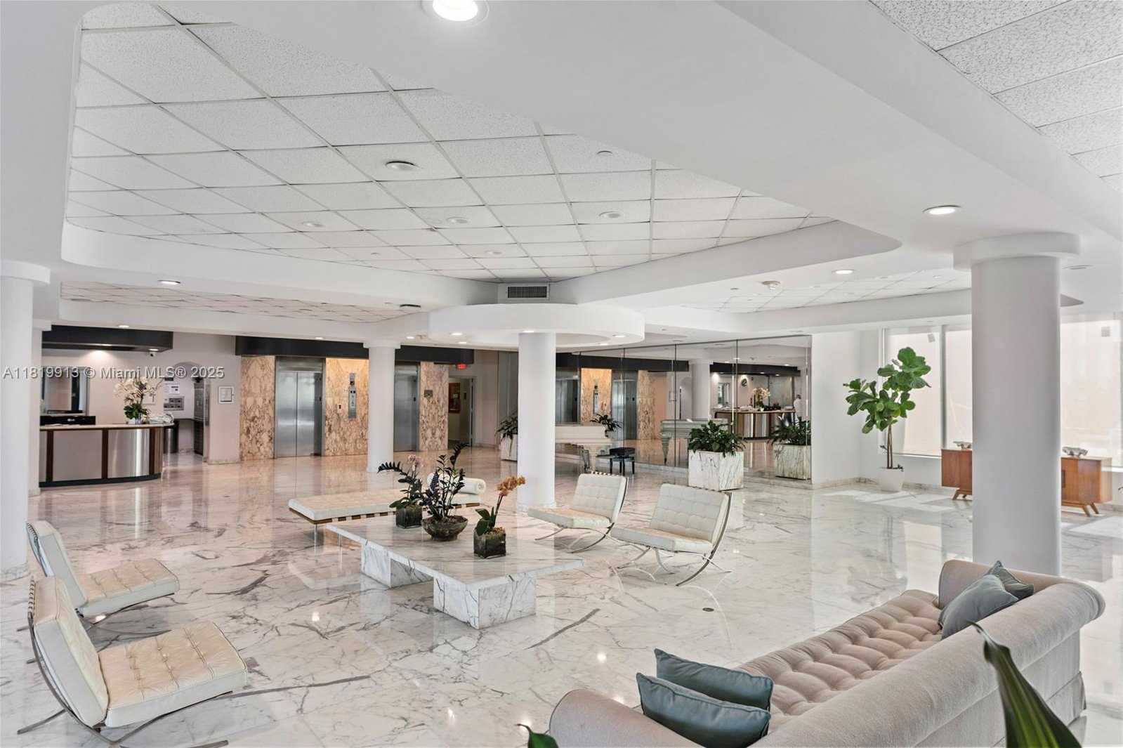 Small Image of 5055 COLLINS AVE #14H, Miami Beach Number 32