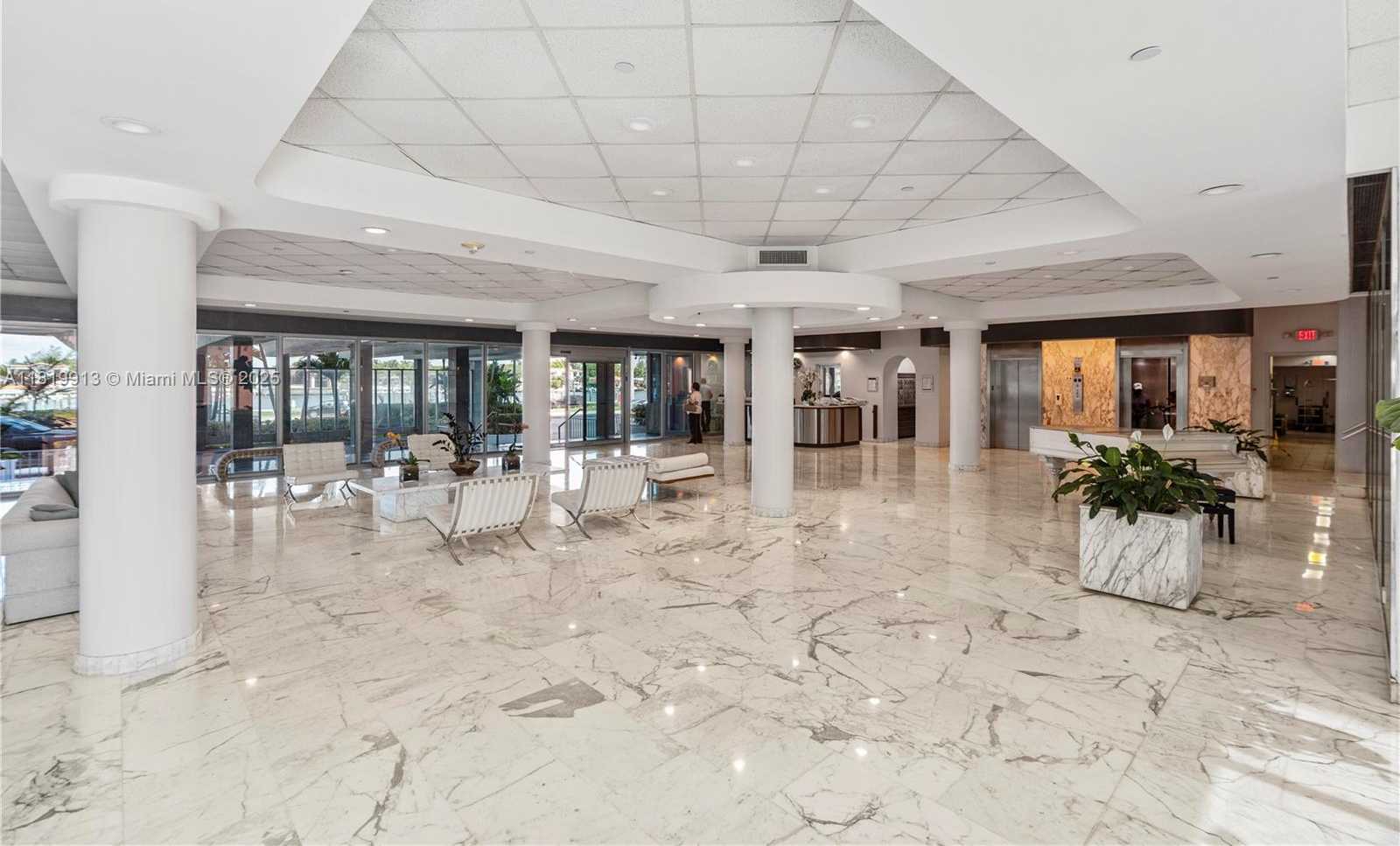 Small Image of 5055 COLLINS AVE #14H, Miami Beach Number 33