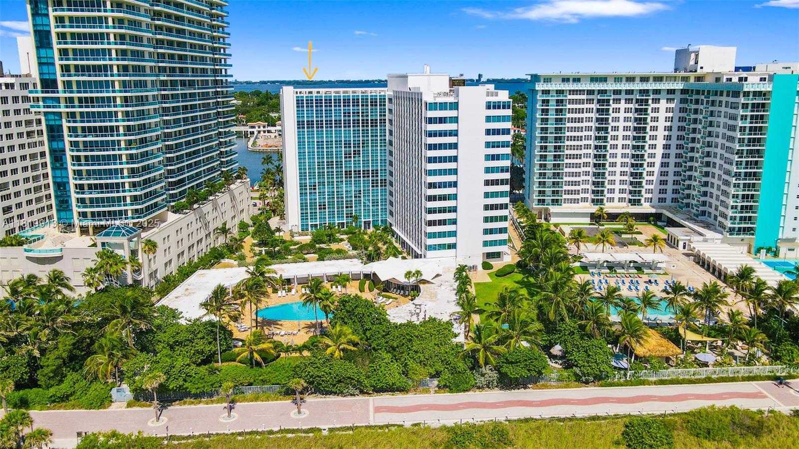 Small Image of 5055 COLLINS AVE #14H, Miami Beach Number 45