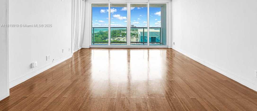 Small Image of 100 BAYVIEW DR #1223, Sunny Isles Beach Number 11