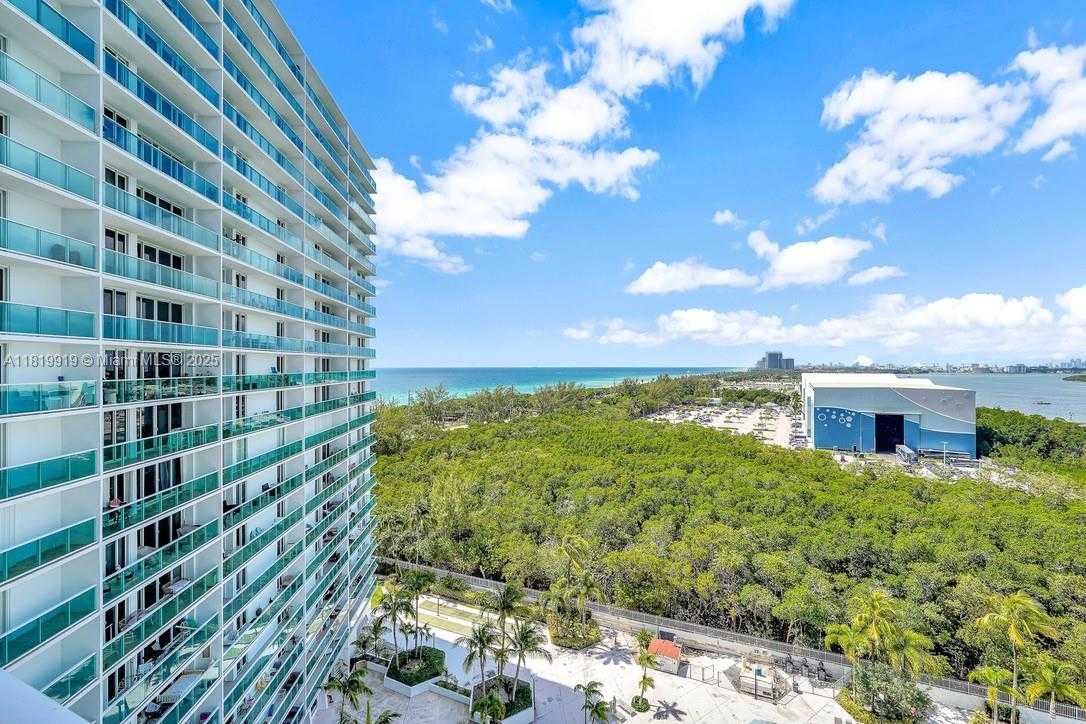 Small Image of 100 BAYVIEW DR #1223, Sunny Isles Beach Number 2