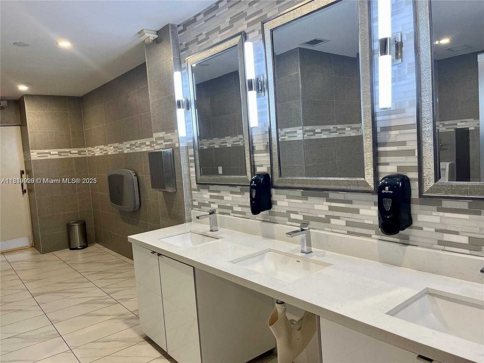 Small Image of 3800 SOUTH OCEAN DR #1123, Hollywood Number 28