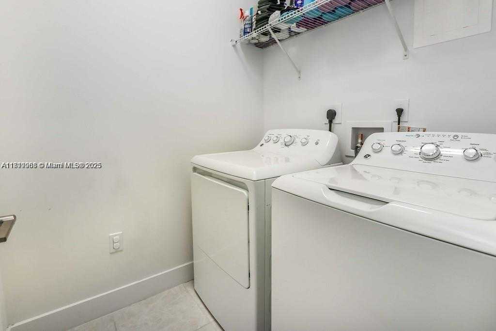 Small Image of 8363 NORTH WEST 41ST ST #A-109, Doral Number 23
